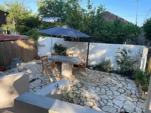 Katakolo Stone-paved Family Heaven - Agios Andreas Ilias