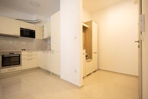 Status-M Apartments 89