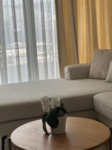 Madalin Seaside Apartment