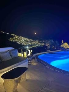 Paraga Scorpios area Villa2 by CalypsoSunsetVillas