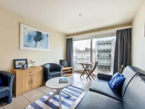 Studio in St-Idesbald with Sea View Balcony