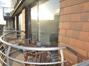 Studio in St-Idesbald with Sea View Balcony