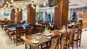 Hotel Mandi Heights - Bar, Fine Dining & Banquet Hall