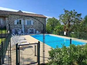 Maison COUNORD - Gite pour 8 personnes - Terrou