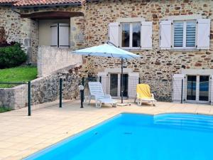 Maisons de vacances Maison COUNORD - Gite pour 8 personnes : photos des chambres