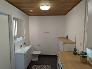 Kartanonrinteen Amanda