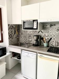 Appartements APPARTEMENT-TERRASSE 300m plage ST PALAIS SUR MER : photos des chambres