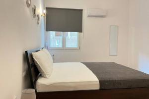 Pame Rentals - Ideal For 4 in Pagrati