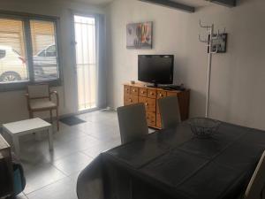 Appartements L appart d Ange 2 idealement situe 47m2 entre le port et le village : photos des chambres