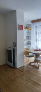 Apartma 198