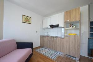 One-Bedroom Apartment room in Apartments Frane