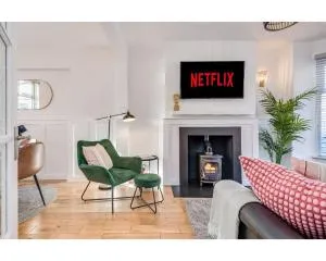 Central Belfast Apartments Retro R&R - Castlereagh