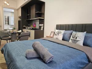 Millerz Square OKR - Suites & Residences
