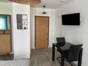 Studio hypercentre 27m2 avec balcon et parking