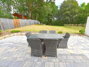 Villa LEVANTE in Binz - Gartenwohnung mit Kamin, Sauna, Terrasse