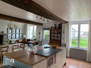 Maisons de vacances Entire Farm House stay, La Gerouardiere : photos des chambres