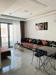 Luxus-Apartment mit Poolblick