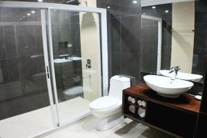 Manarra Sea View Resort