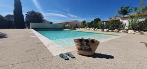 Maisons de vacances Les Bergeries de Saumane, gite 6 personnes au sein d'un ensemble de 4 gites,Piscine commune : photos des chambres