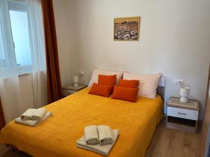 Apartments Zahtila - Pina 