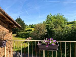 Appartements Millstone Gite 2, two bed apartment + shared pool : photos des chambres