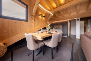 Chalets Appartements Chalet Le Fornay : photos des chambres