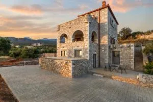 Petra Suite - 皮尔戈斯