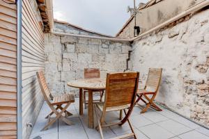 Maisons de vacances Stunning Medieval Getaway : photos des chambres