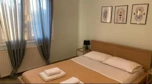 Theros Garden House - Romanón