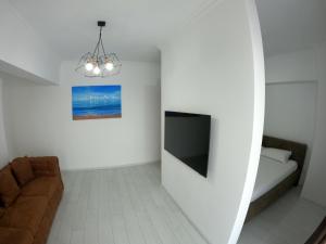 BelleMario by Solid House