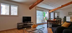 Maisons de vacances Superbe maison de village-Piscine-Ideal famille : photos des chambres