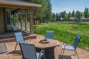 Pony Express - Meredith Lodging - Three Rivers