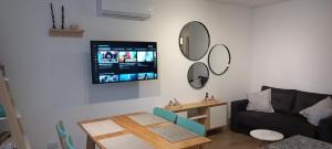 9 DE JULIO Y OROÑO ROSARIO