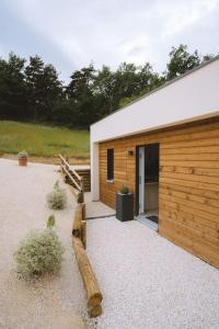 Villas MAISON ECOLOGIQUE 65m2/PISCINE PRIVATIVE ET ESPACE VERT/ARDECHE : photos des chambres