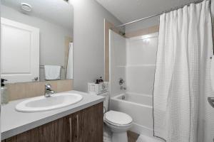 Modern Basement Gem: 2 BR Retreat