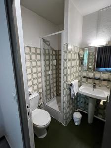 Hotels Hotel Le Gambetta : photos des chambres