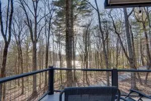 Blue Ridge Hideaway at Lake Toxaway with Hot Tub - Rosman
