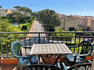 AJ-17 Calella de Palafrugell 6 PAX