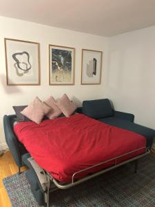 Modern apartment in Paris XXEME