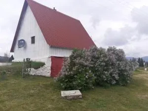 Žabljak izdavanje kuce - Podgora