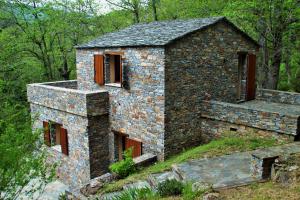 HAUTE CORSE CENTRE CORSE CASTAGNICCIA Gîte de PETRERA 1 CASABIANCA