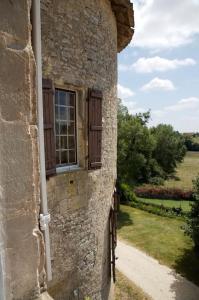 Maisons de vacances Chateau Barayre - beautiful 12th century castle with pool and large garden : photos des chambres