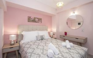 Hypatia Suites by "elite"