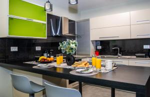 Hypatia Suites by "elite"