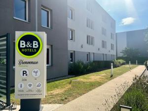 Hotels B&B HOTEL Lyon Aeroport Saint-Quentin-Fallavier : photos des chambres