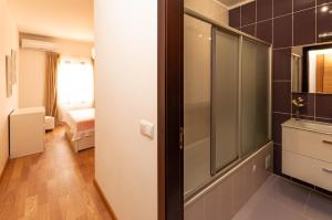 Almond Apartment by OCvillas