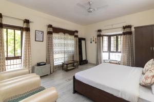 Berry 3BHK by Wabi Sabi Stays