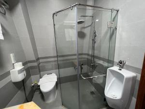 Khách sạn Hoàng Yến