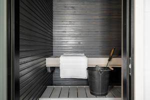 Oasis by the river in Martti