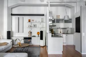 Oasis by the river in Martti